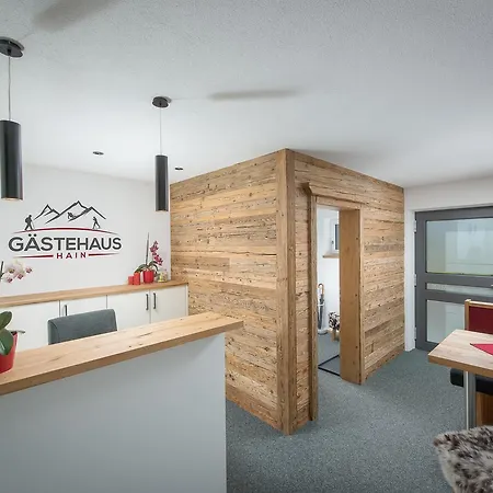 Gaestehaus Hain Apartamento